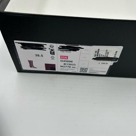 Women’s Chanel icon plain toe block, heel boot size 38.5 made in Italy. - Picture 11 of 11